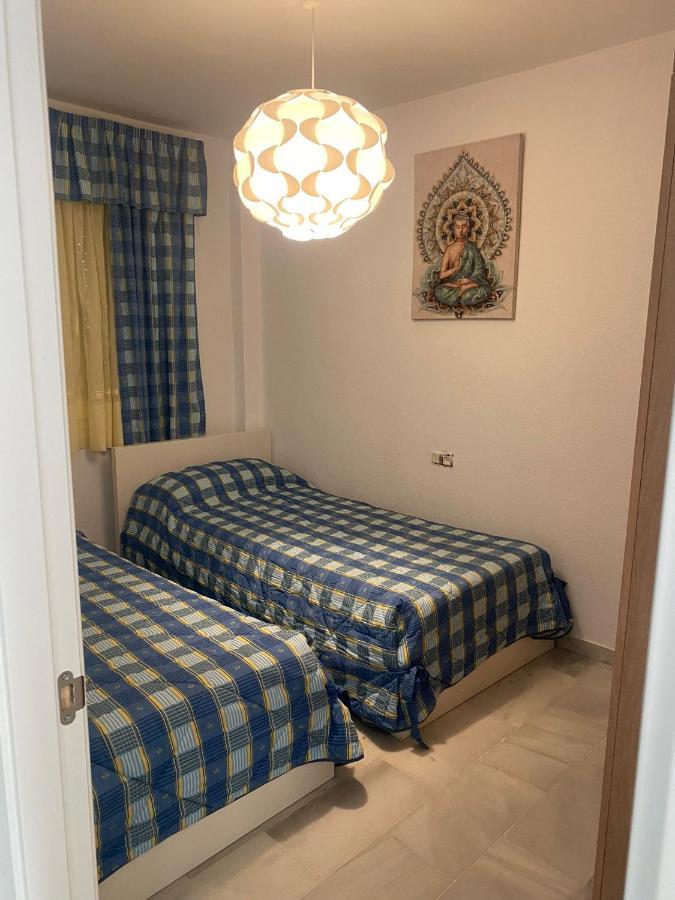 Apartamento La Almadraba Chiclana de la Frontera Exterior photo